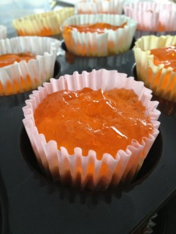 Jello layer, jaffa cakes